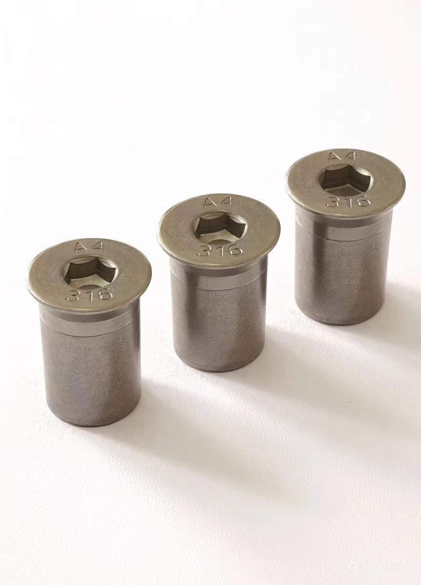 Stainless Steel Countersunk Head Rivet Ġewż